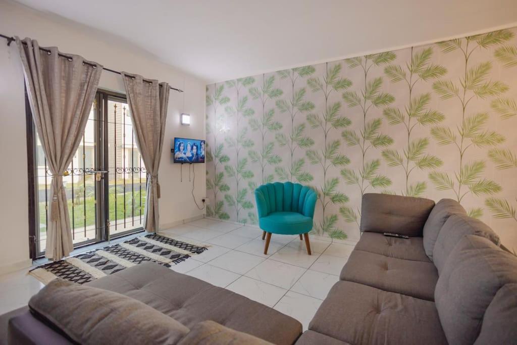 Le Palmiste Lovely 2-Bedroom Duplex With Pool Grand Gaube Luaran gambar