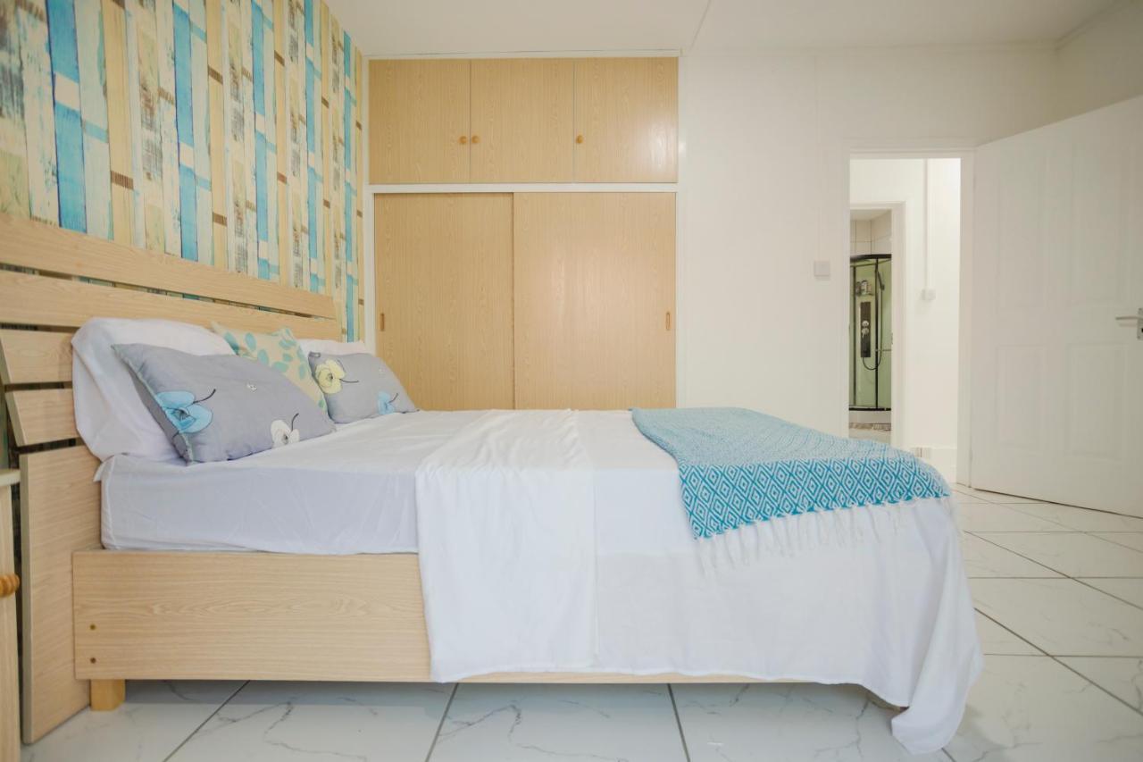 Le Palmiste Lovely 2-Bedroom Duplex With Pool Grand Gaube Luaran gambar